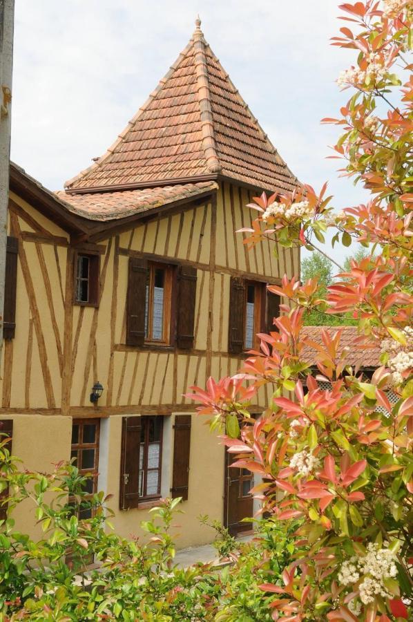 Domaine De La Source Bed & Breakfast Sainte-Christie-d'Armagnac ภายนอก รูปภาพ